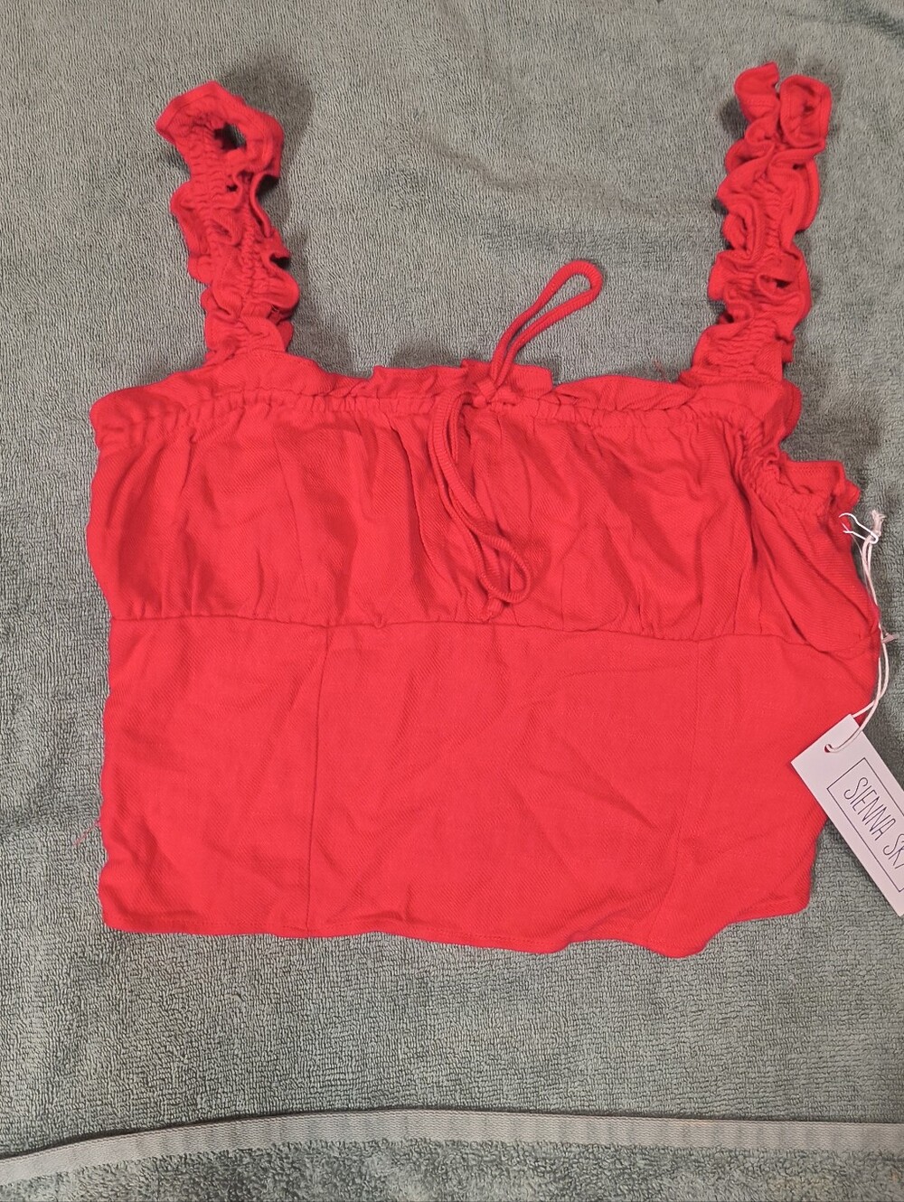 NWT Sienna Sky Red Ruffle Strap Cropped Tank Top Size L